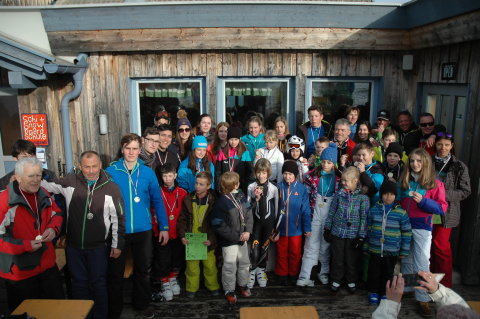 A 15. verseny érmesei