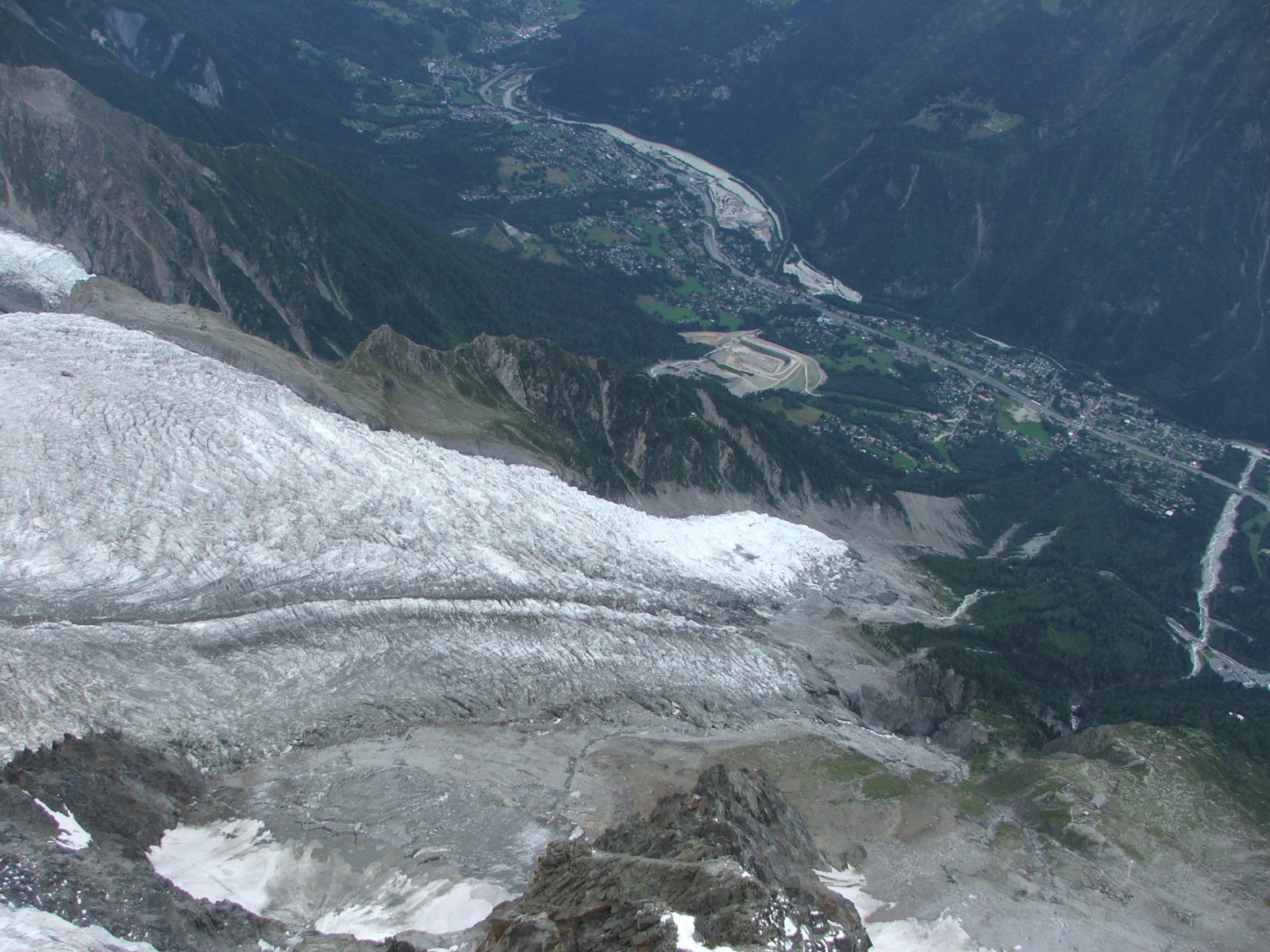 20110814-079-Chamonix-Aiguille-du-Midi-csucs.jpg