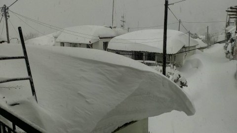 Stropones, egy völgybe szorult falu (335 méter) Évia (Euboia) szigetén