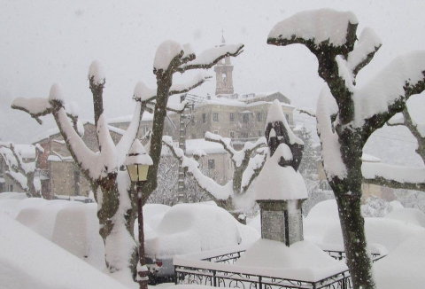 Omessa település 450 méter tszf.