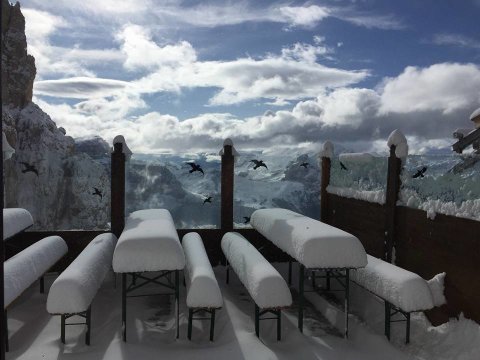 Rifugio Toni Demetz Hütte (2685 m), Dél-Tirol 