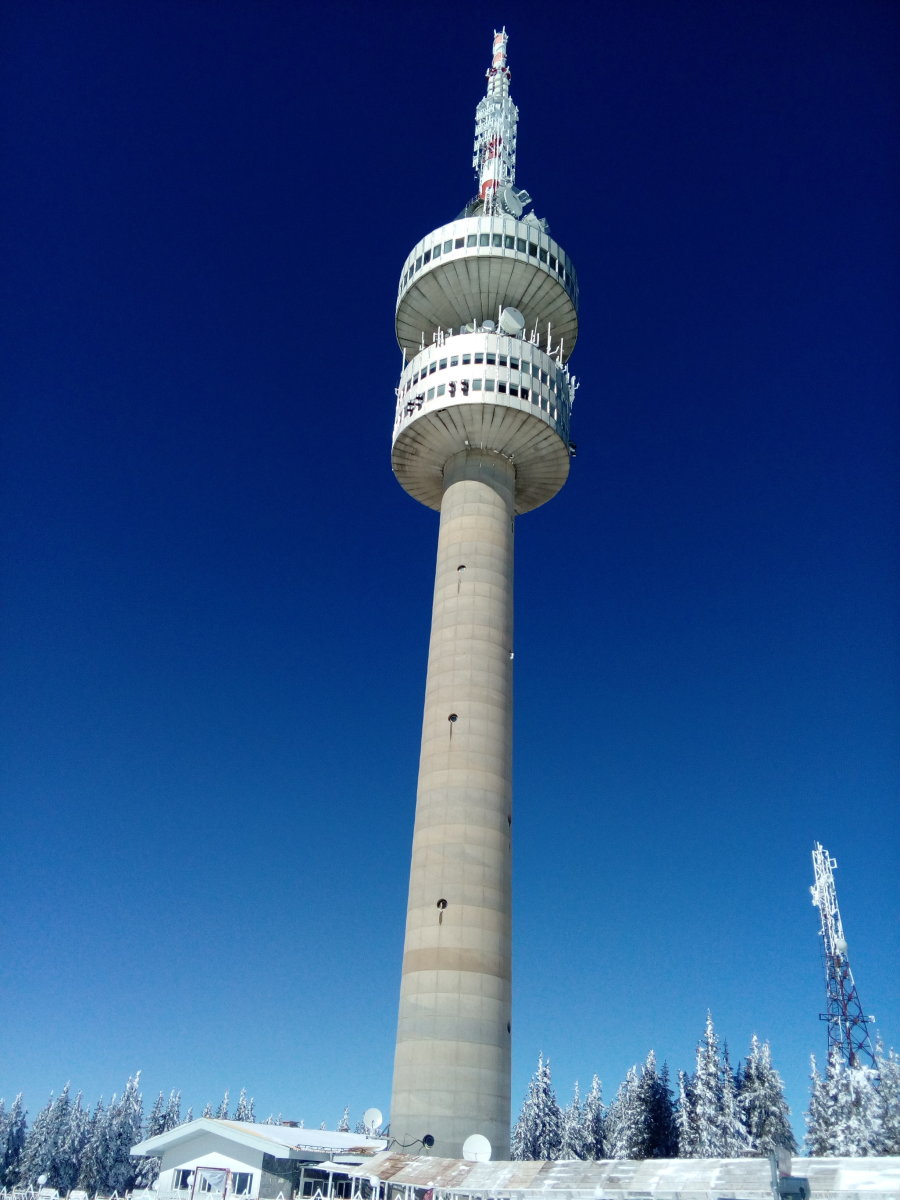 Pamporovo legmagasabb pontján épült tévétorony