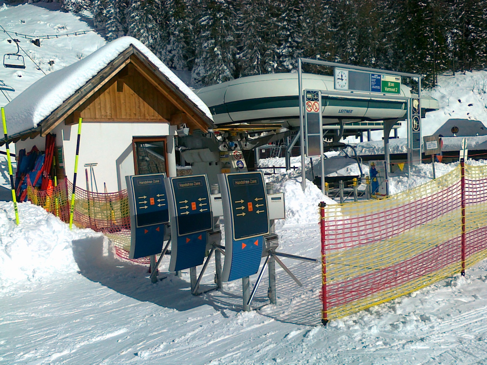 ...érdemes megnézni,hogy mennyi az idő... :)))