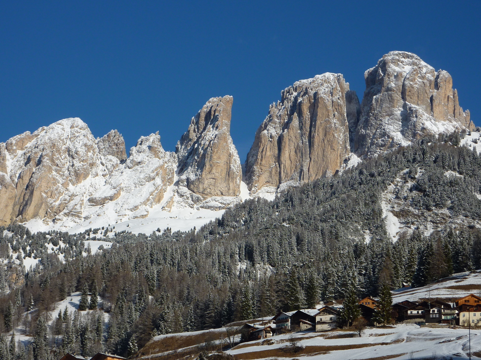 Campitello-ból a panoráma