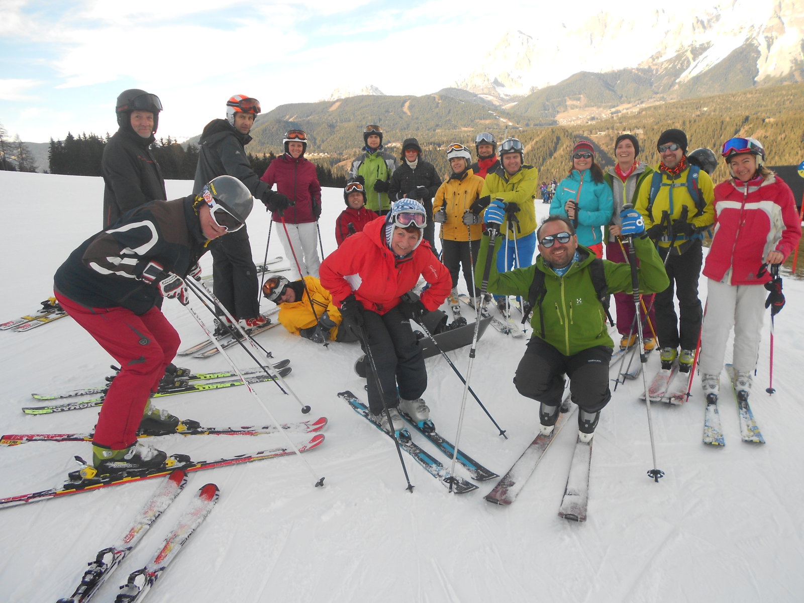 Nem teljes a csapat!