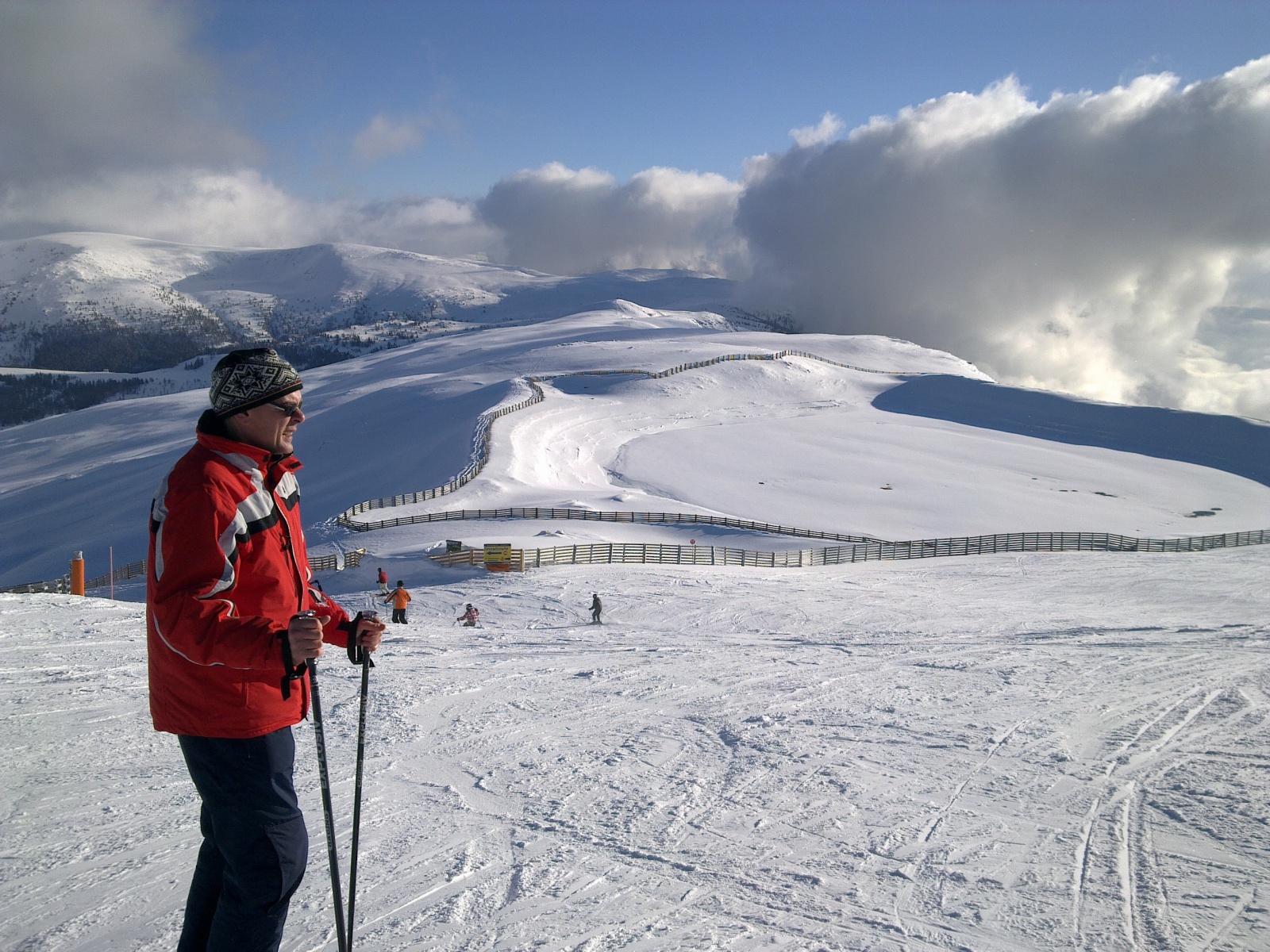 Aineck, a "hullámpálya" (11-es piros) 