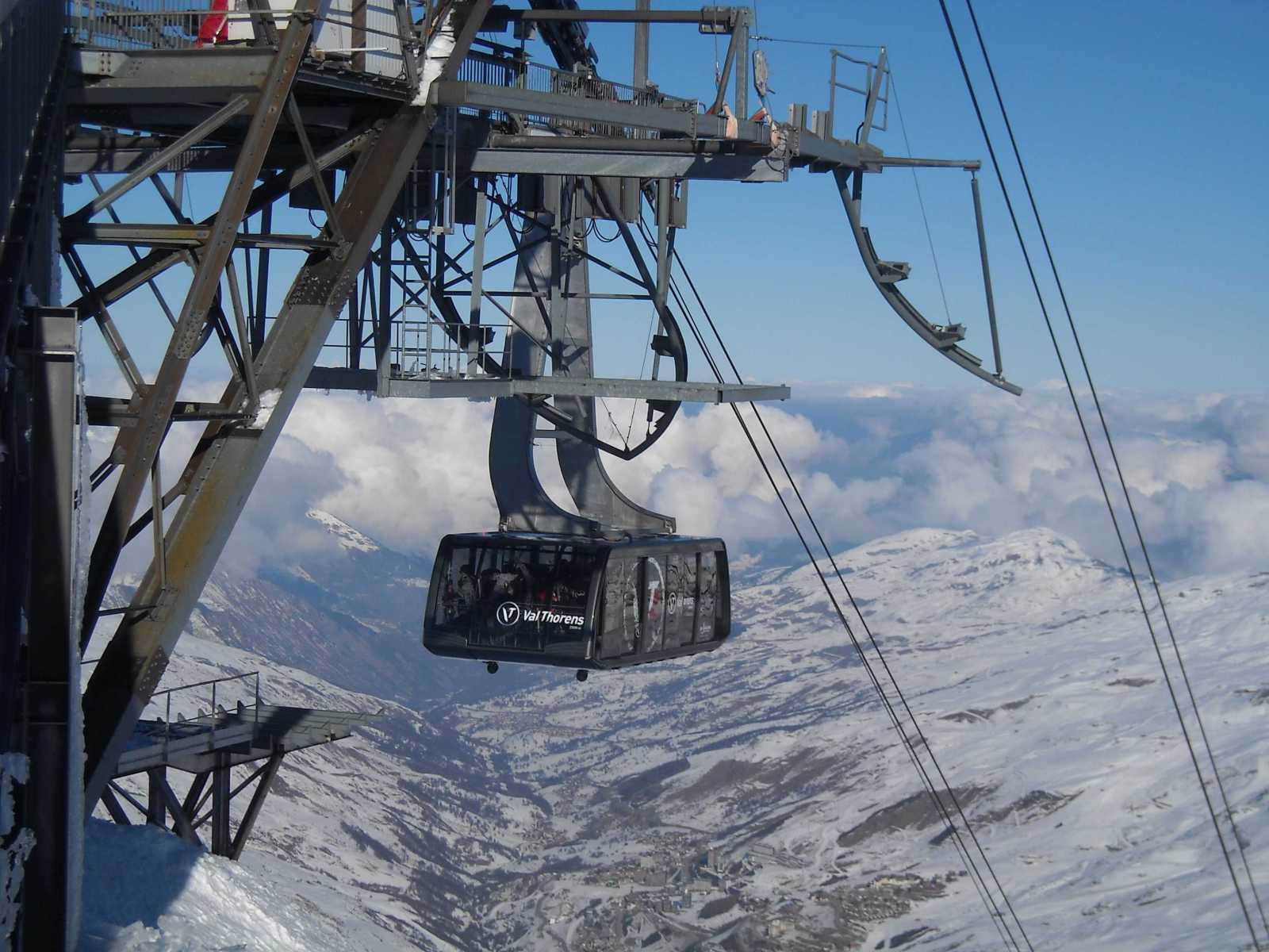 A kabin alatt a Belleville völgy(Val Thorens+Les Menuires+St. Martin)