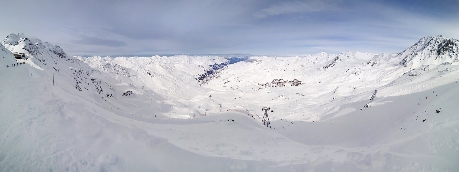 3 Völgyből az egyik