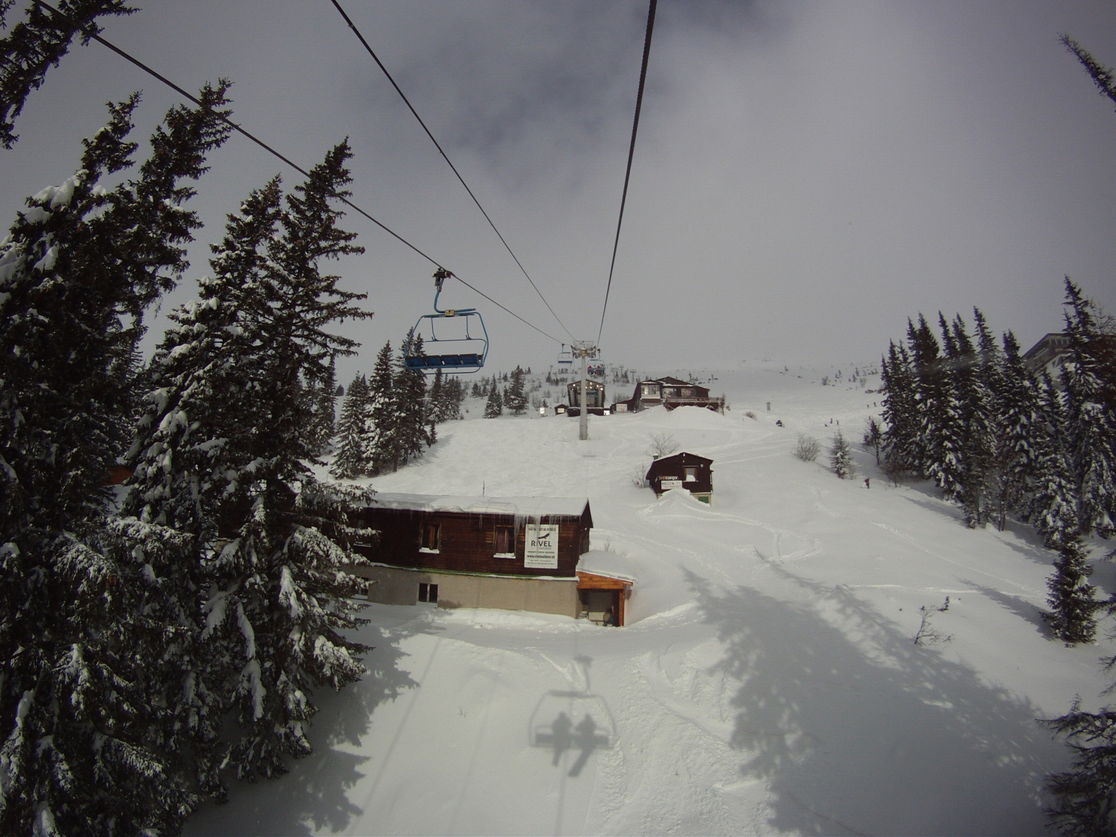 Útban az ülőlifttel Kosodrevida felé