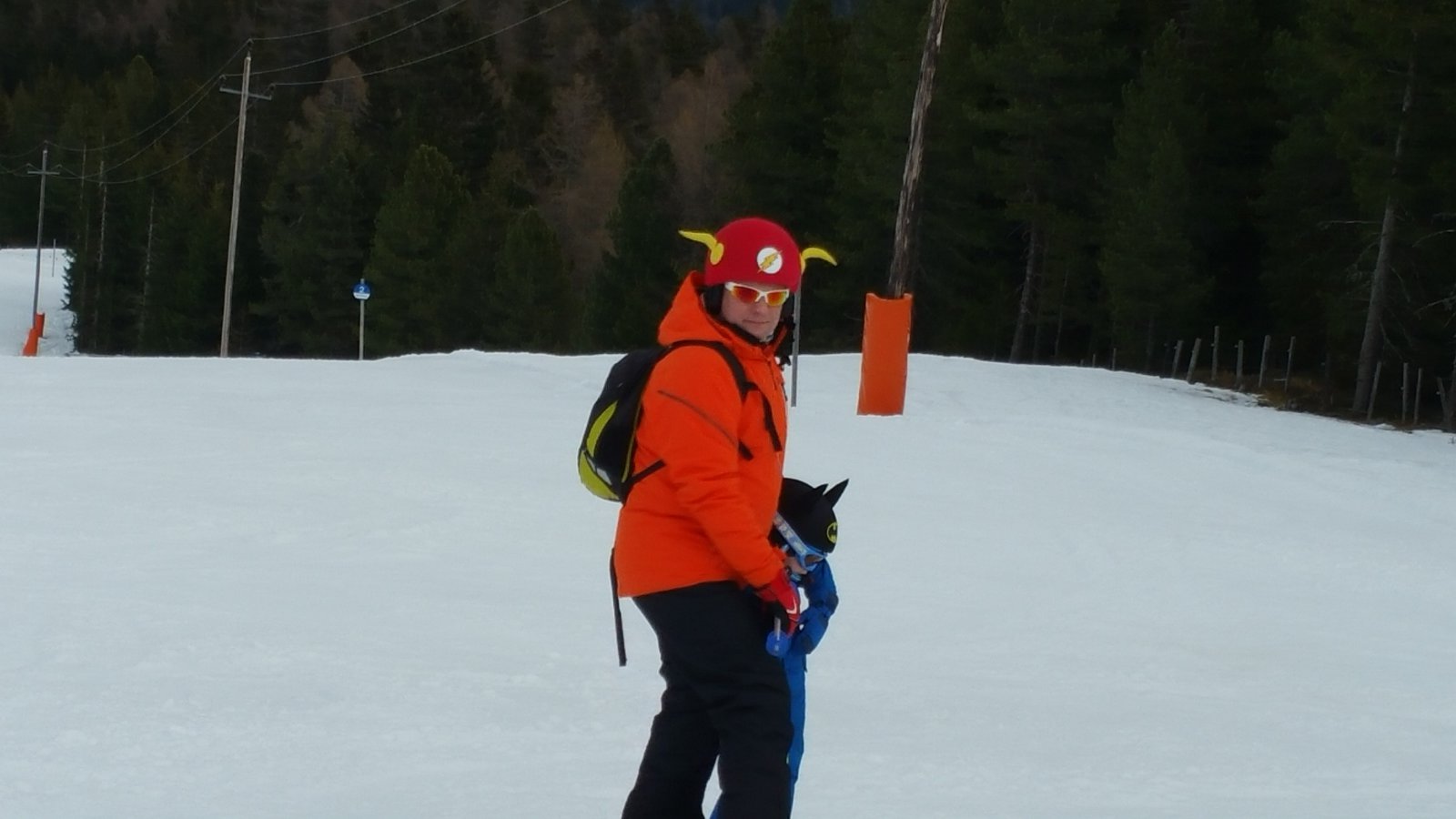 Villám sisakhuzatban