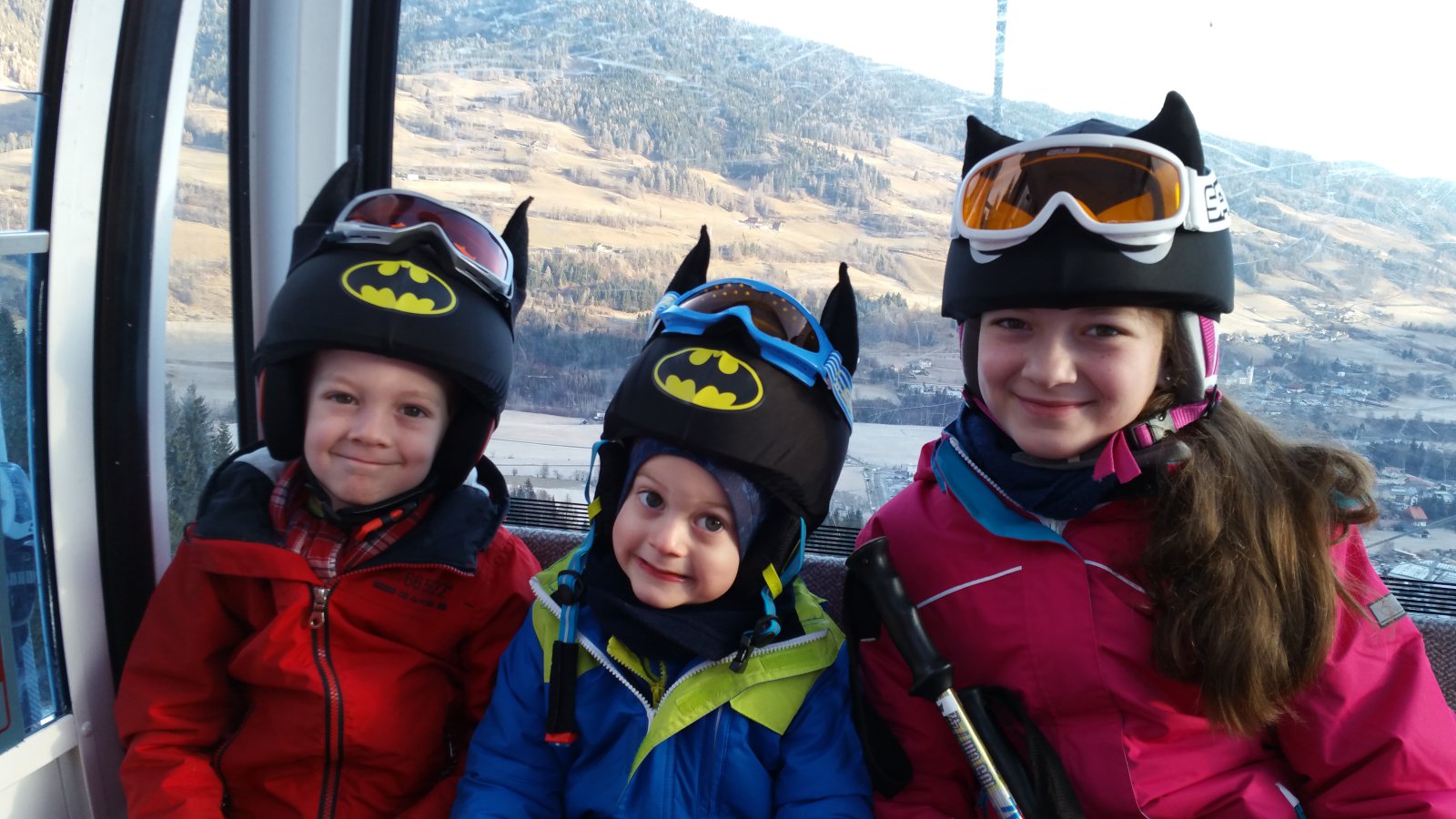 Szuperhősök sisakhuzatban 1.