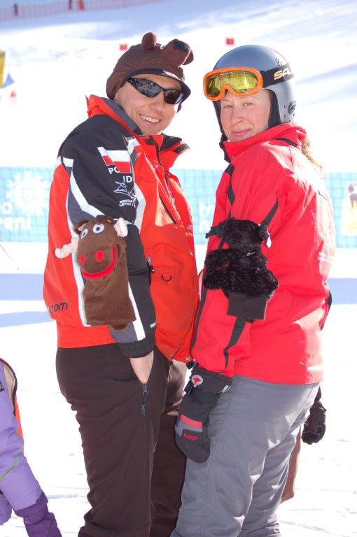 Síoktatók sisakhuzatban