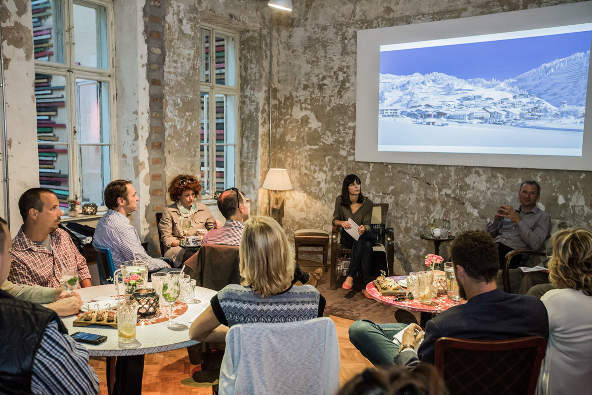 Téli szezonnyitó beszélgetés a pesti Brody Studios romkocsmában | Fotó: Földházi Árpád