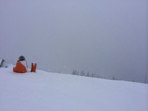 Hóvihar a hegytetőn