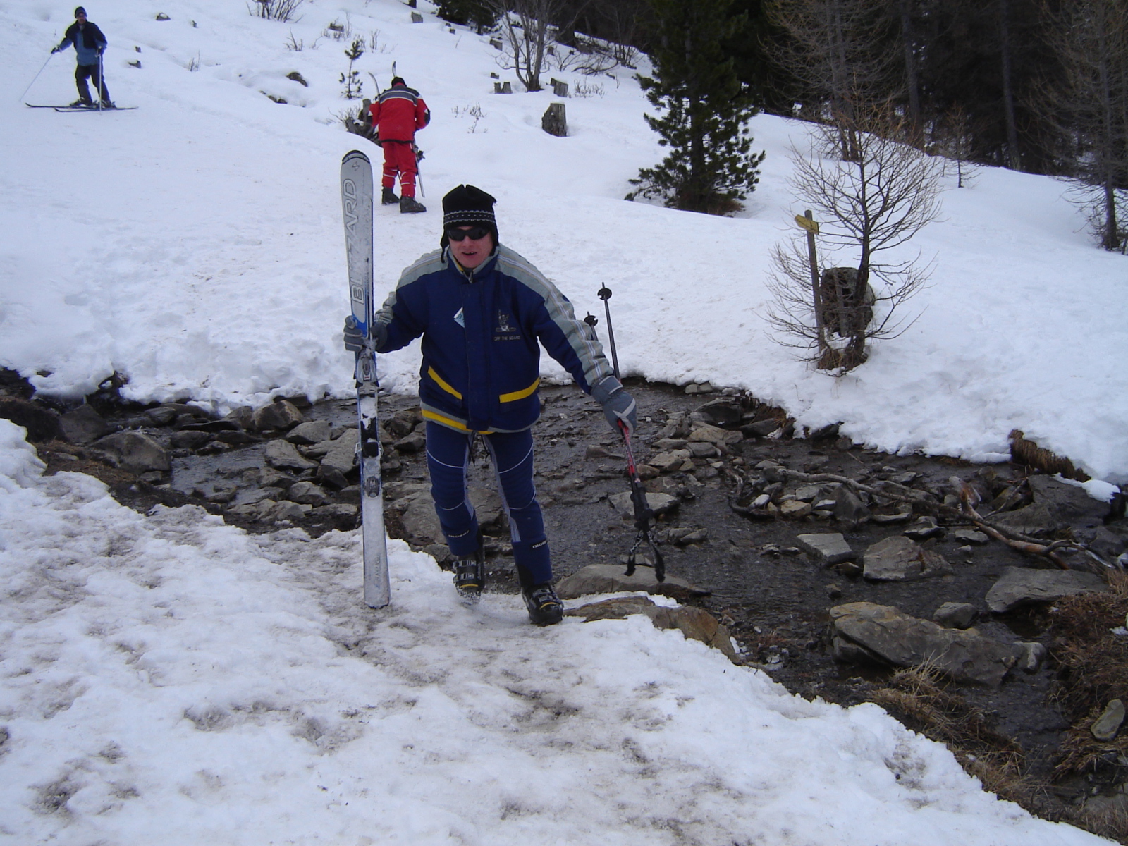 ERDEI TÚRA VÍZI ÁTKELÉSSEL