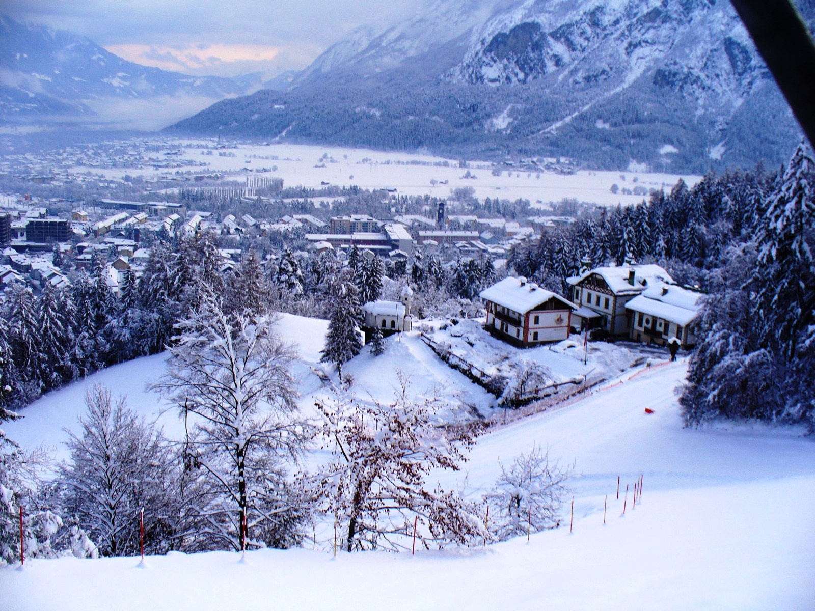 LIENZ látképe a HOCHSTEIN-i sípályáról