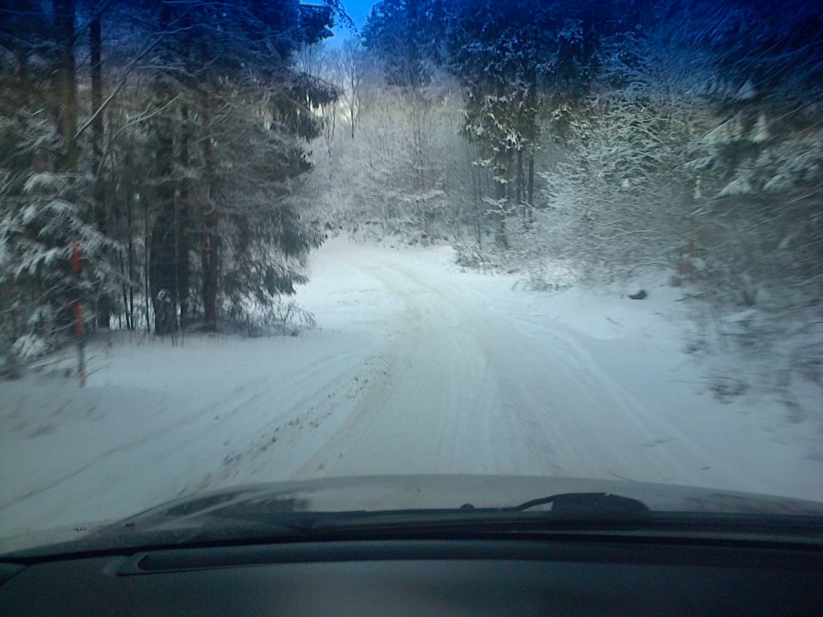 Az oda vezető "vadregényes"út