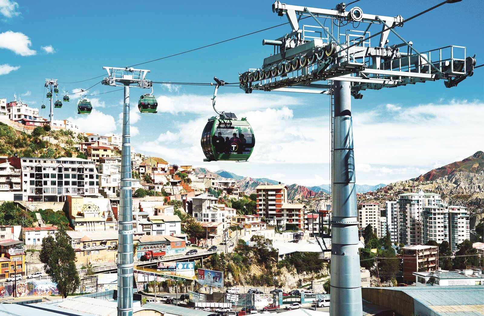 Bolíviában található városi kötélpálya hálózat I Fotó: doppelmayr.com