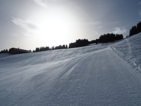 jó minőségű pályák fogadtak