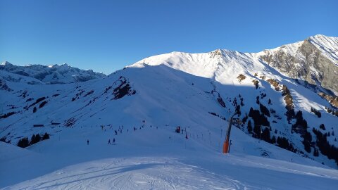 Az első lift hegyállomása