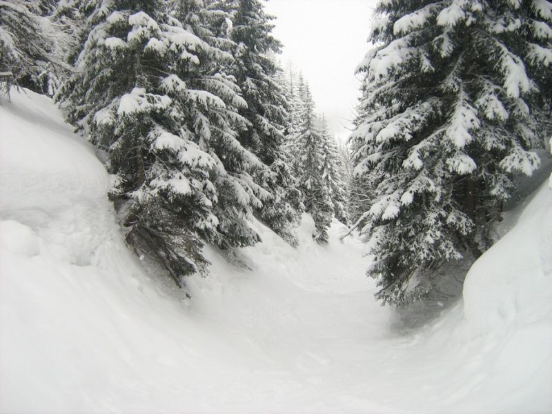 Izgalmas katlan mélyhóval a Bürgeralmon - Kattints a képre a nagyításhoz