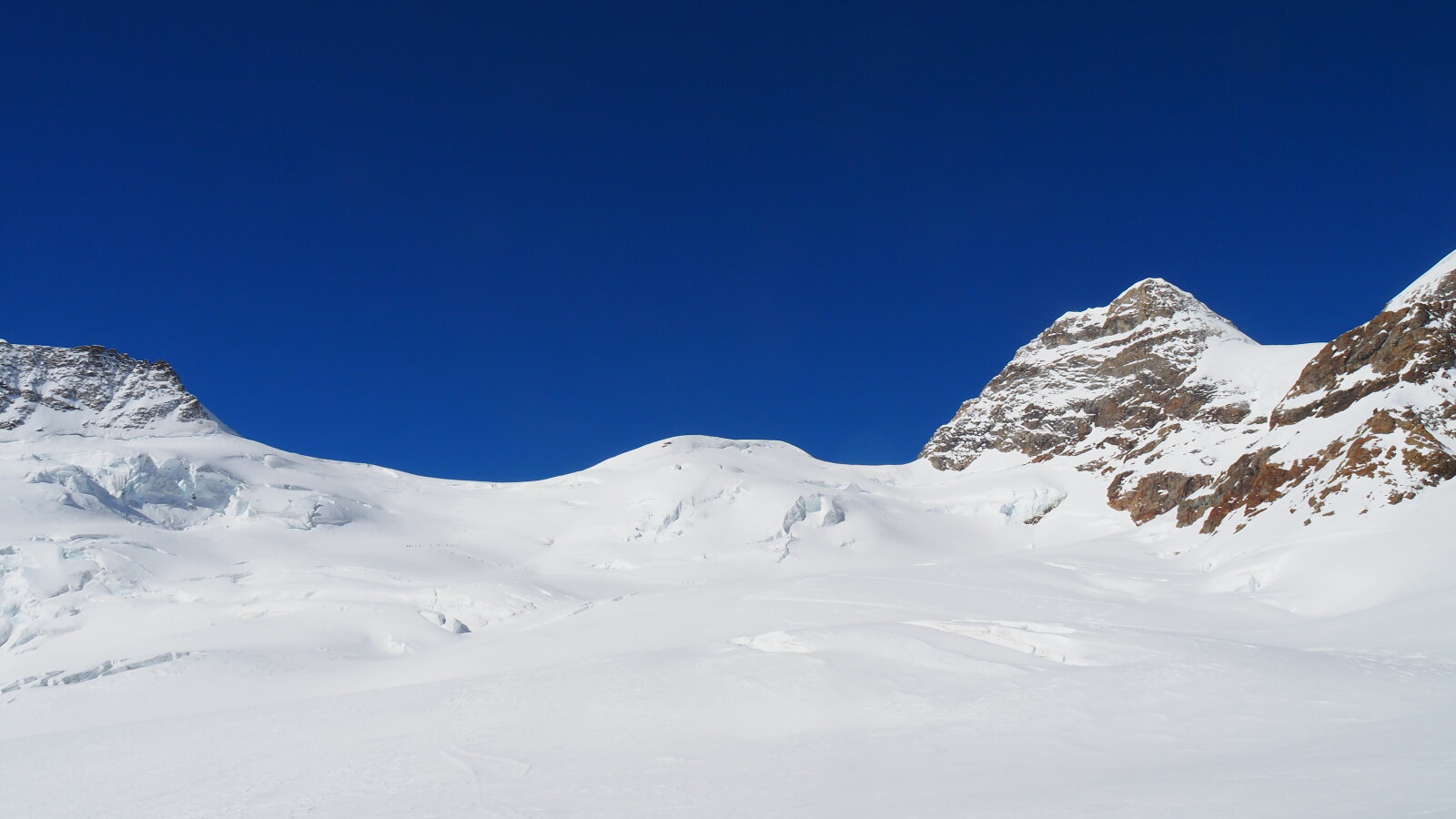 A Louwihornra vezető út
