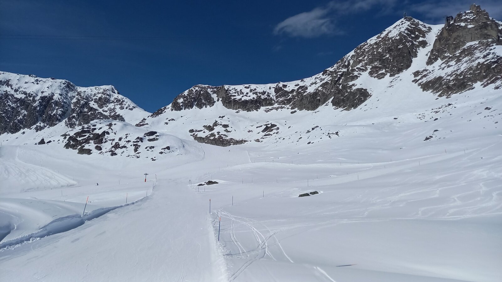 Alig volt 1-2 ember a pályán