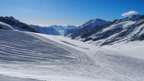 Jungfraujoch a wallisi oldal, előttem az Aletsch gleccser, Európa legnagyobb gleccsere.