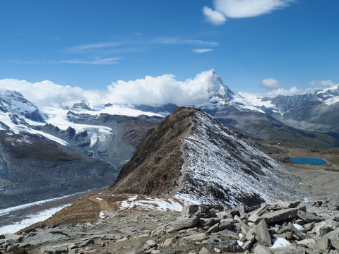 olasz részről a felhők a Metterhornt le akarják tolni