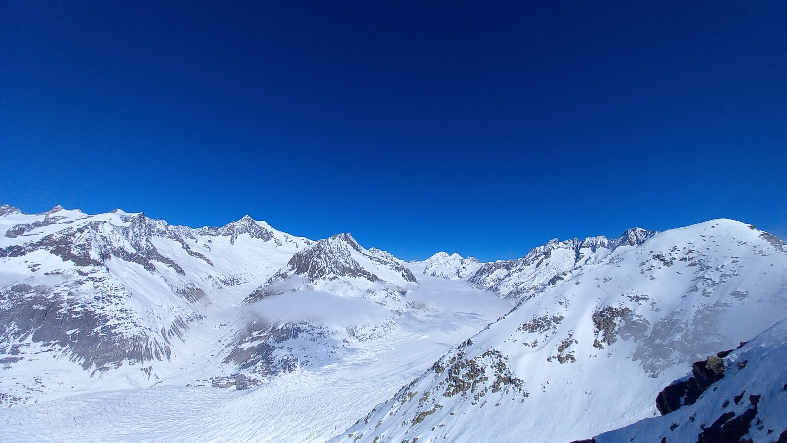 Az Eggishornról az Aletsch gleccser