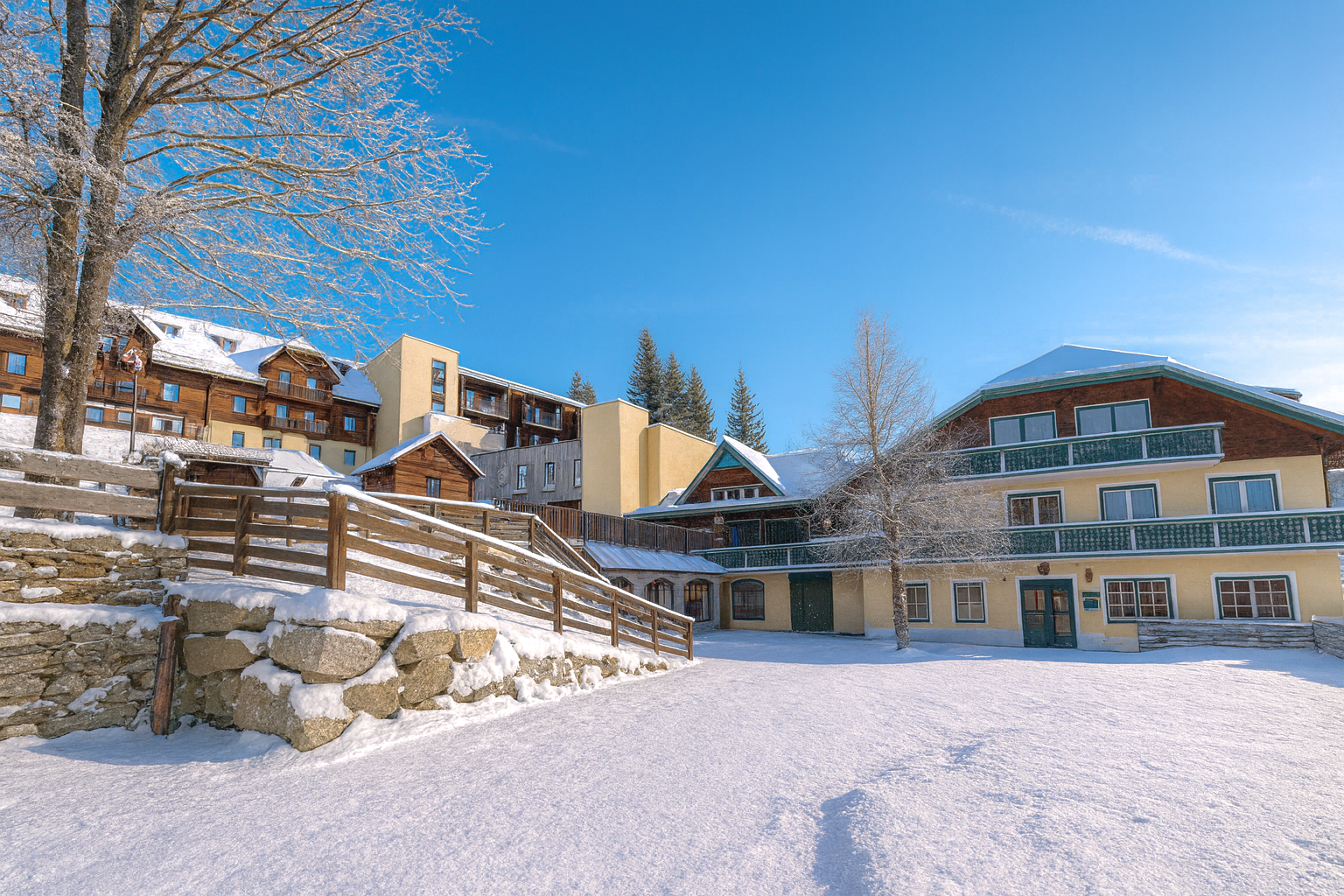 Winterwunderland-im-Berghotelresort.png
