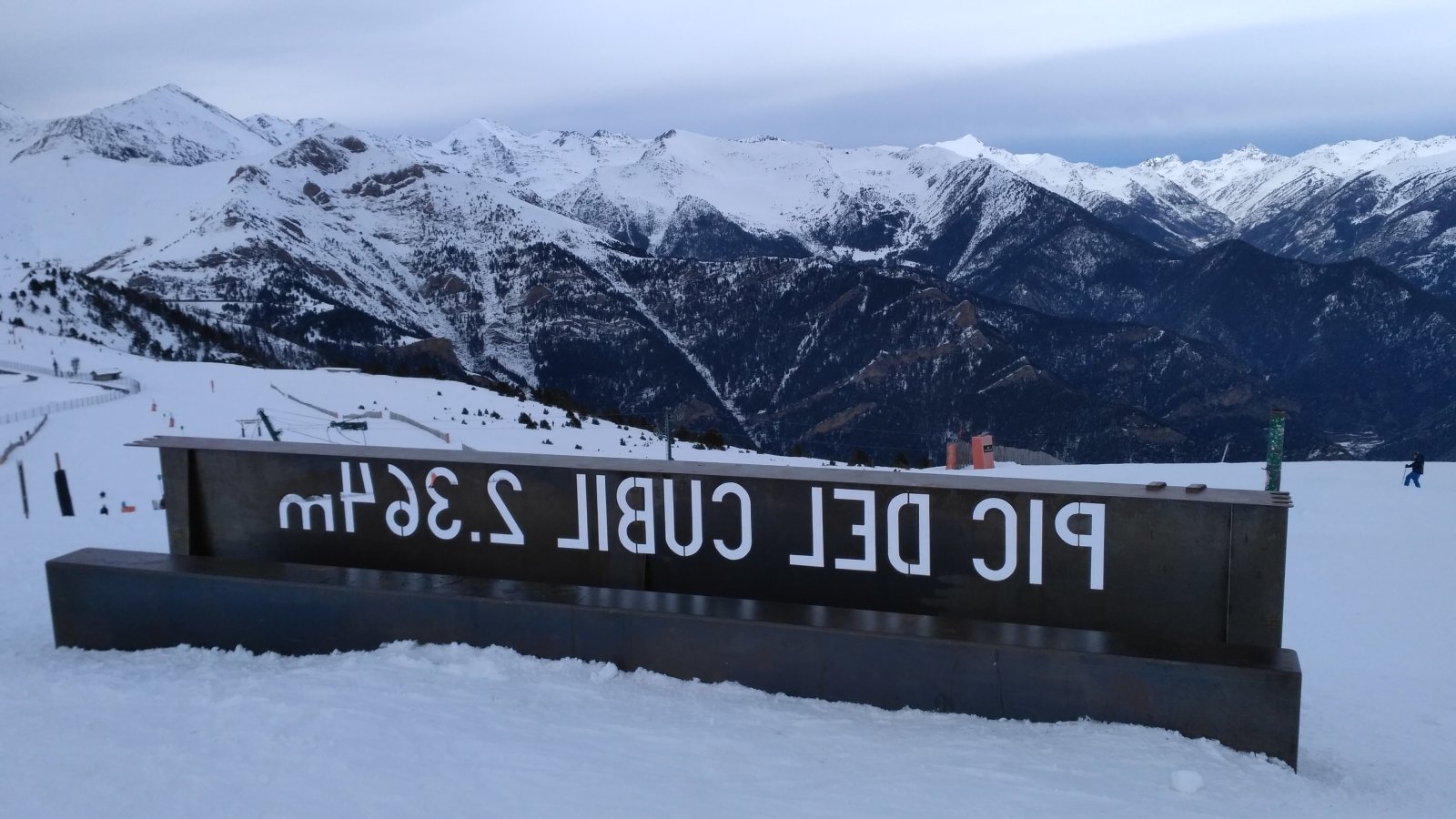 Ez a síterep csúcs(a)!