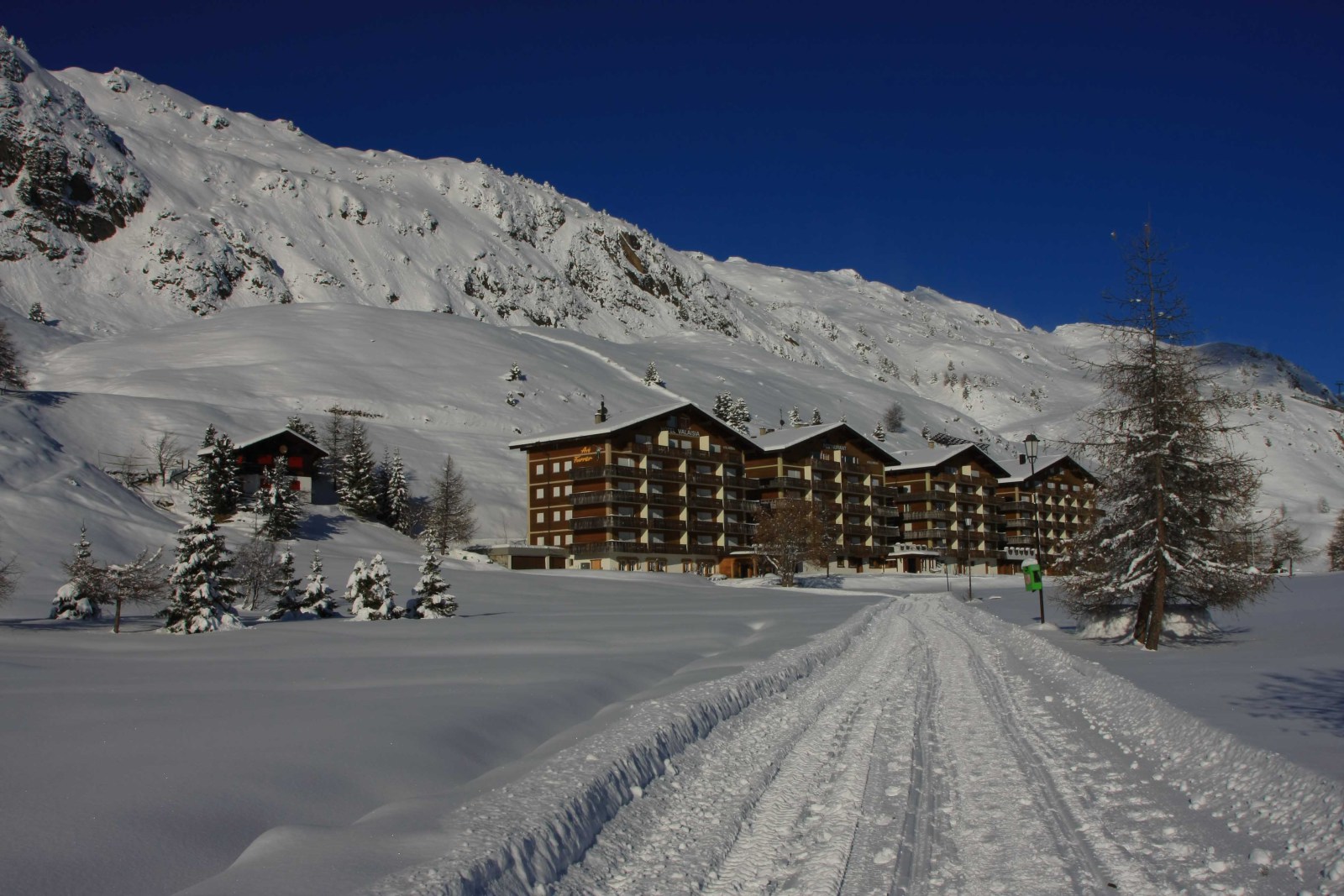 Art Furrer Resort a teljesen autómentes Riederalpon, közel 2000 méteres magasságban