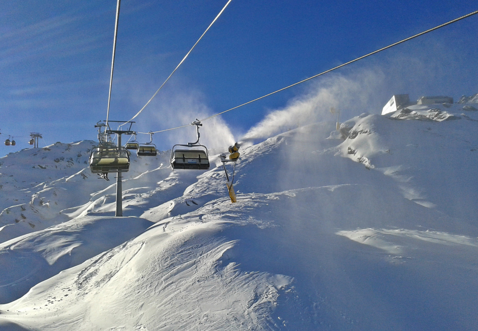 A gleccsereken továbbra is tél, a képen Kaprun - fotó: Stánicz Balázs