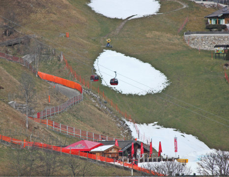 Legalább a hütté körül műhavas a környék (Saalbach) - Fotó: Stánicz Balázs
