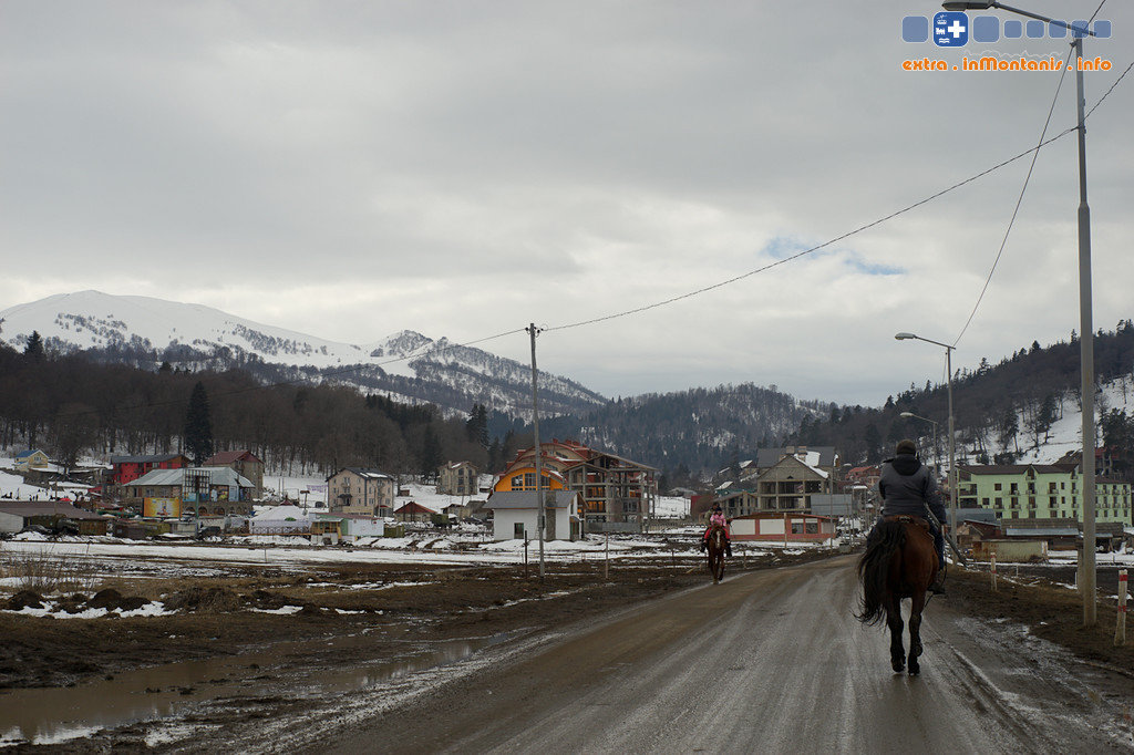 Grúz életkép a síterep felé - Fotó: ski.inmontanis.info