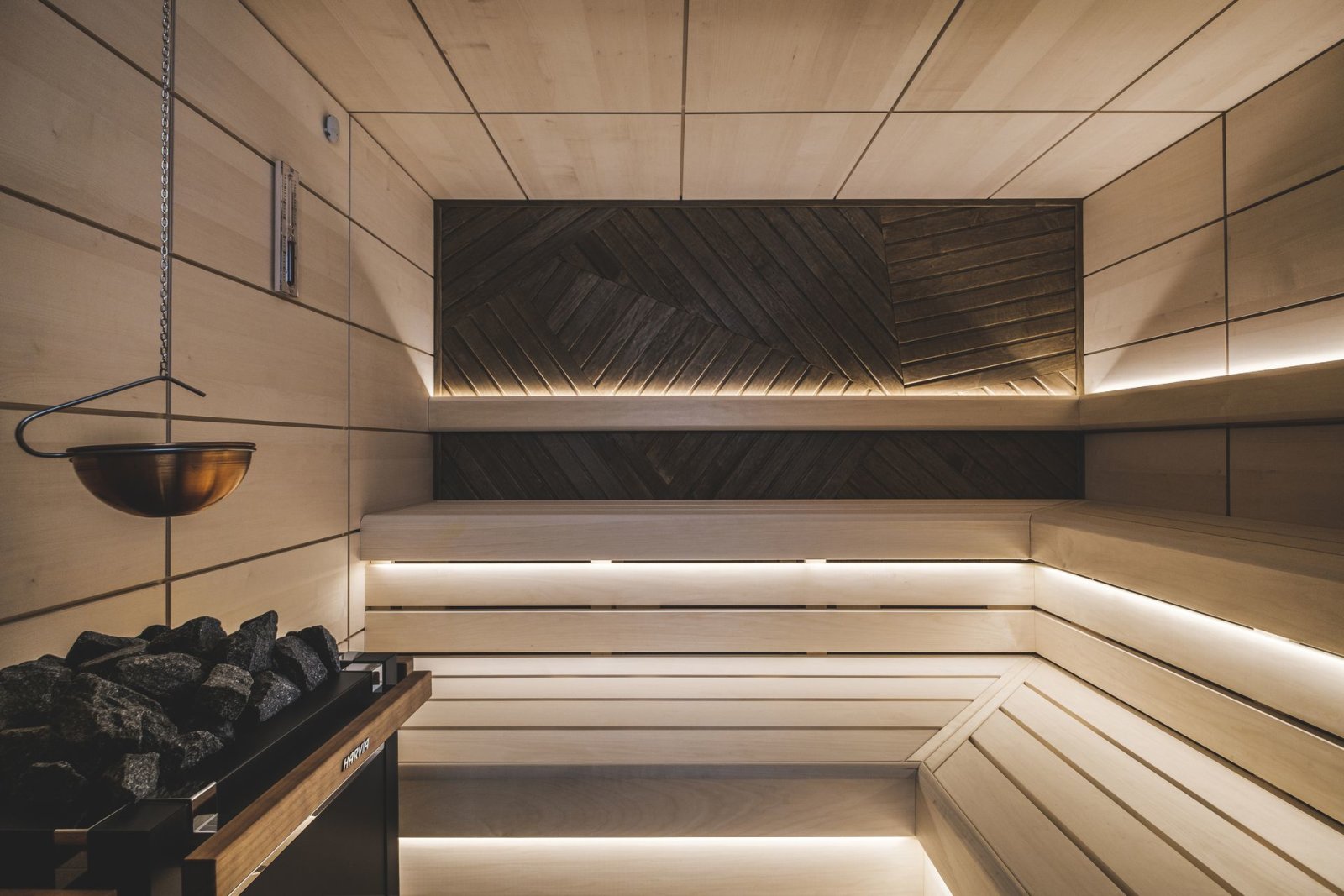 https---www.avarhotel.hu-uploads-gallery-avar-hotel-szaunabau-028-avar-hotel-szaunabau-002-dscf4918-5ec3b79e22cc5.jpg