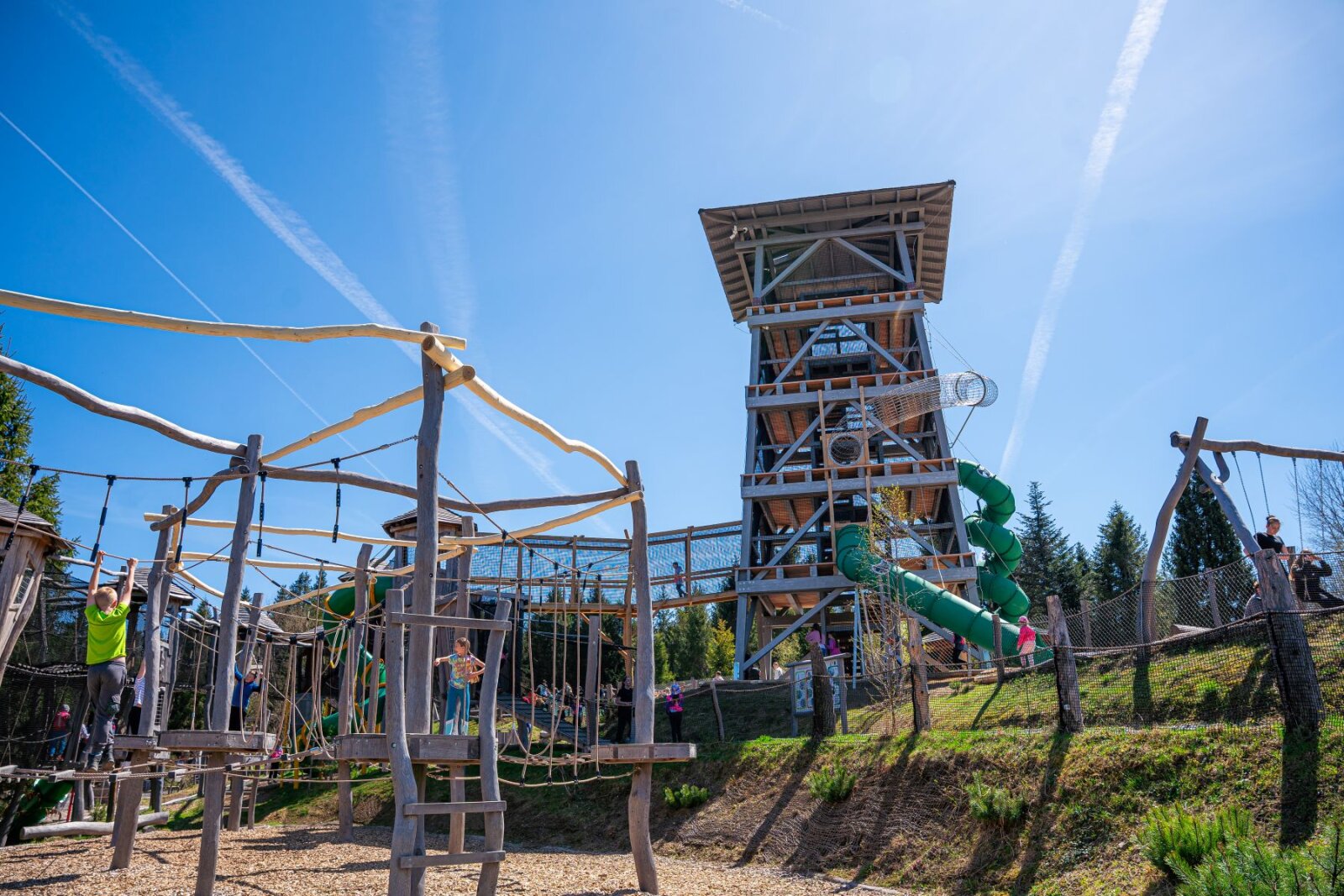 Az idei nyári szezon újdonsága a 15 méter magas kilátótorony