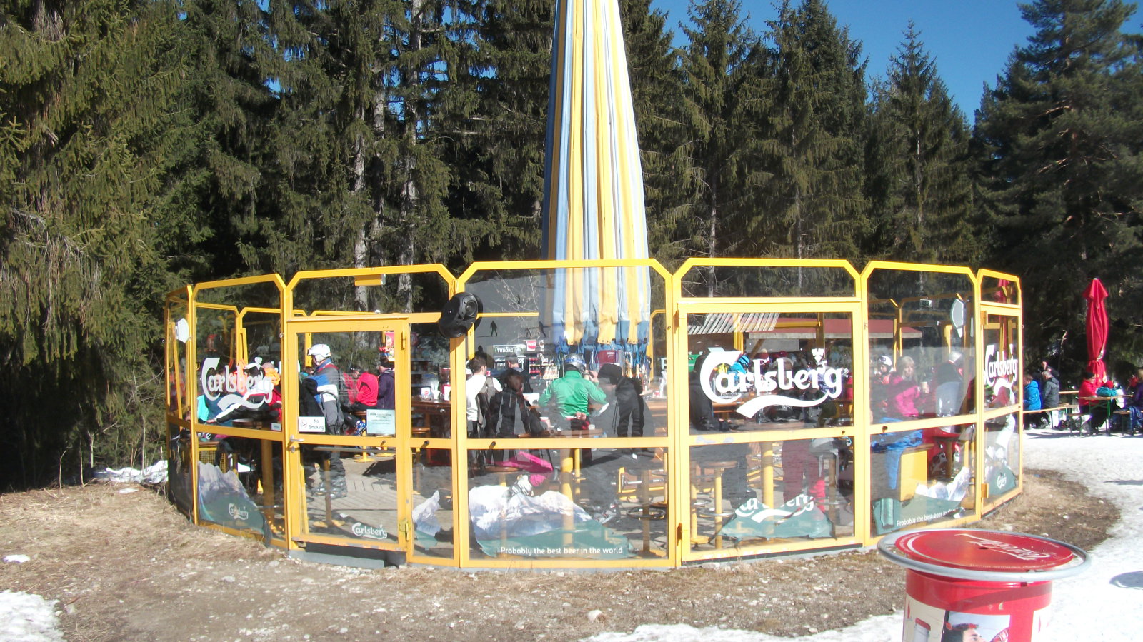 Az egyik körbár a sok közül.