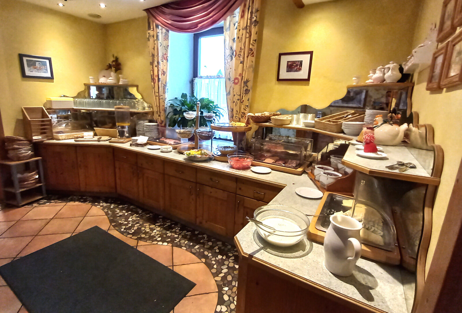 Gasthof (főépület)