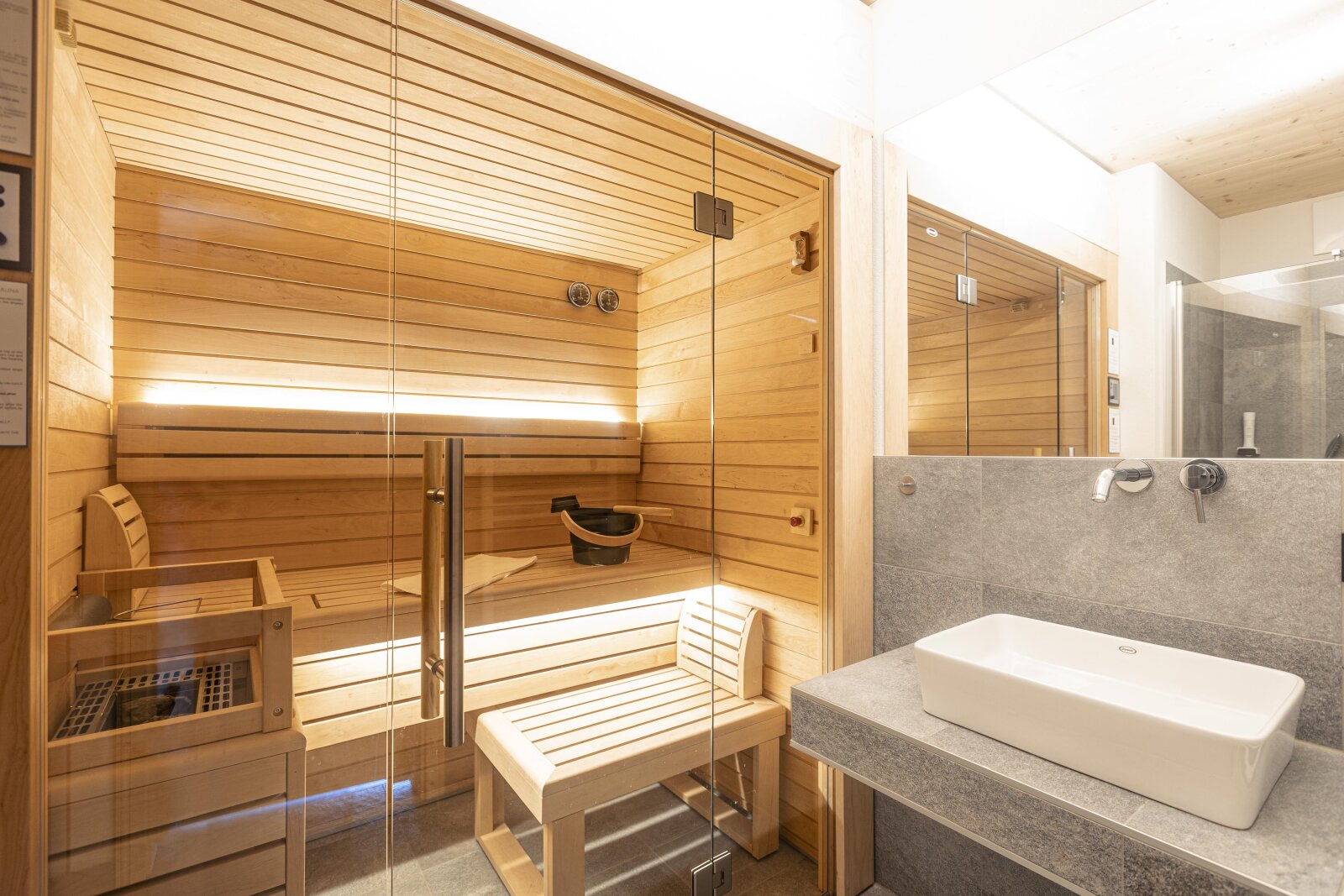 Galériás Superior apartman szaunával, pezsgőfürdővel - 95 m2 / 4 fős - földszinti alaprajz