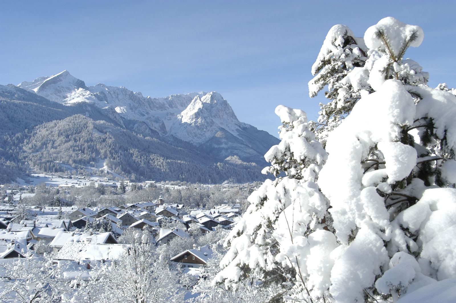 Garmisch Partenkirchen és a Zugspitze, Németország