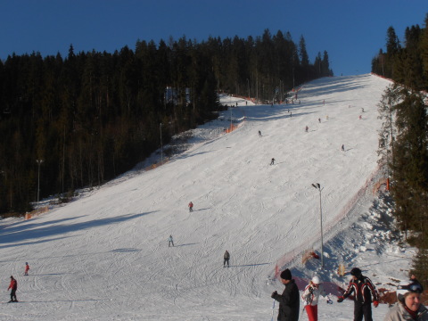 6-os piros a 6A csatlakozással