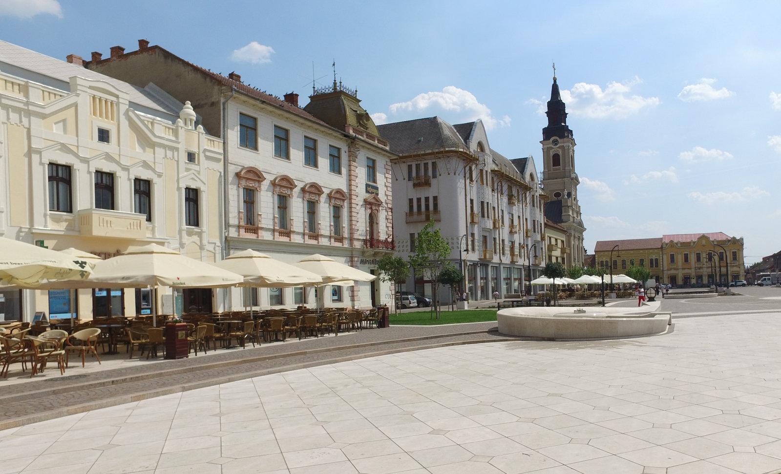 Nagyvárad felújított főtere