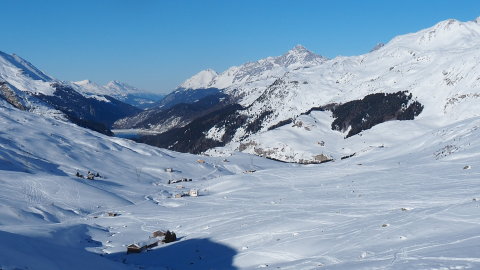 a völgy ahonnan jöttem napsütésben