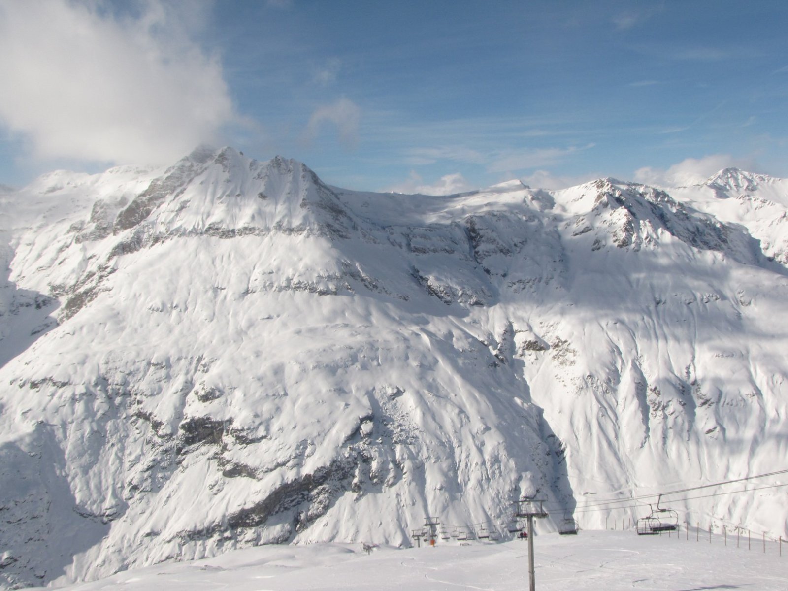 A 3000 nevű ülős felvonó