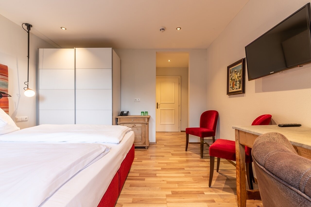 Klasszikus 2 ágyas szoba erkéllyel