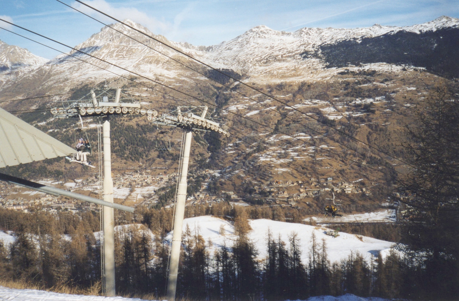 VILLENEUVE CASSE DU BCEUF FELVONÓ