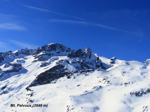 Cucumelle hágó feletti panoráma