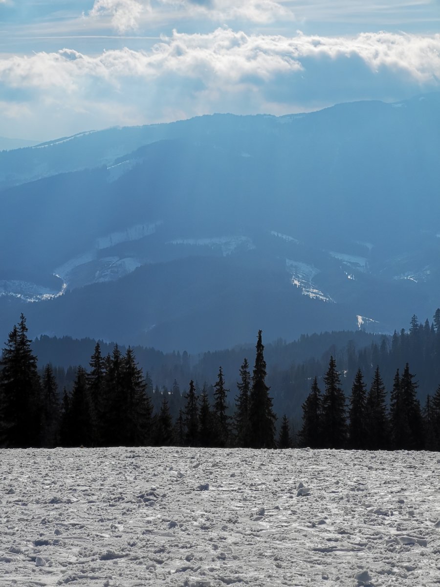kilátás a 12-es pálya tetőállomásról